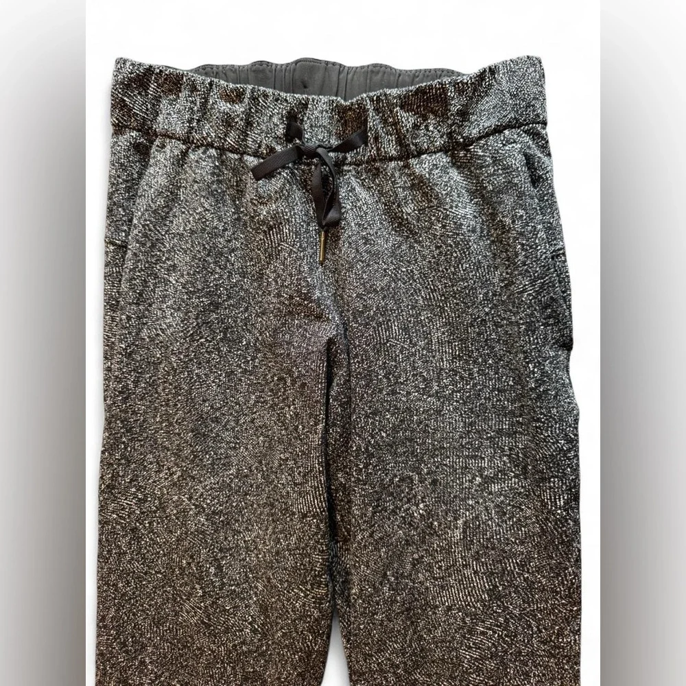 Lululemon On The Fly Pant 28